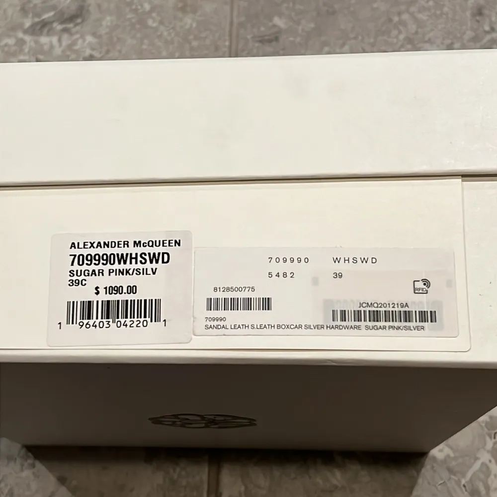 Alexander McQueen Double Buckle Punk Mule in Pink, Size 39 New w/DustBag $1050 - Image 11