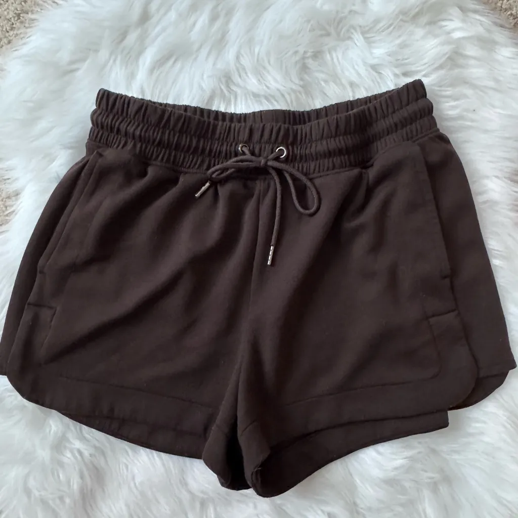 Yogalicious Size M Athletic Shorts/Bike Shorts BUNDLE! - Image 10