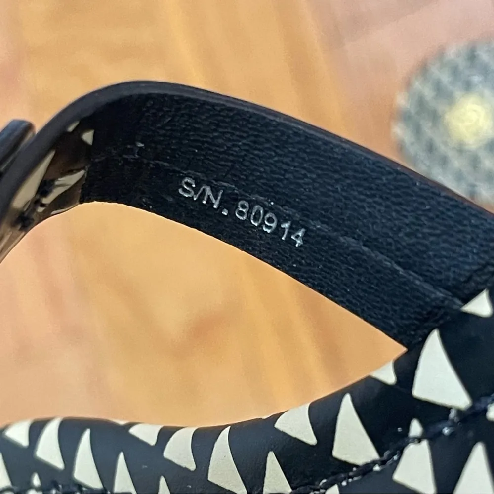 New TORY BURCH Miller Logo Prints Leather Thong Sandal In Triangle Geo Sz 8 - Image 12