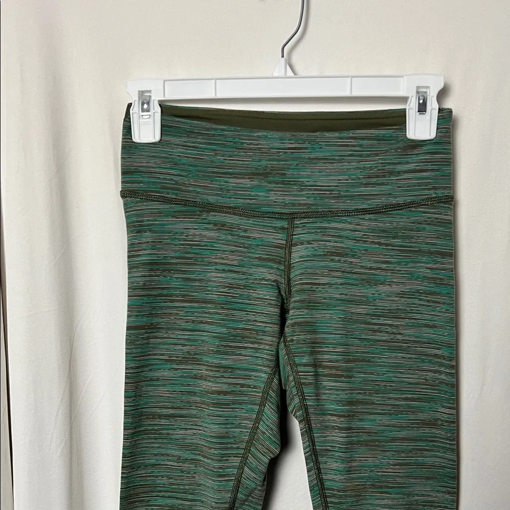 Lululemon Wunder Under Green Space Dye Crop Leggings Size 4 - Image 3