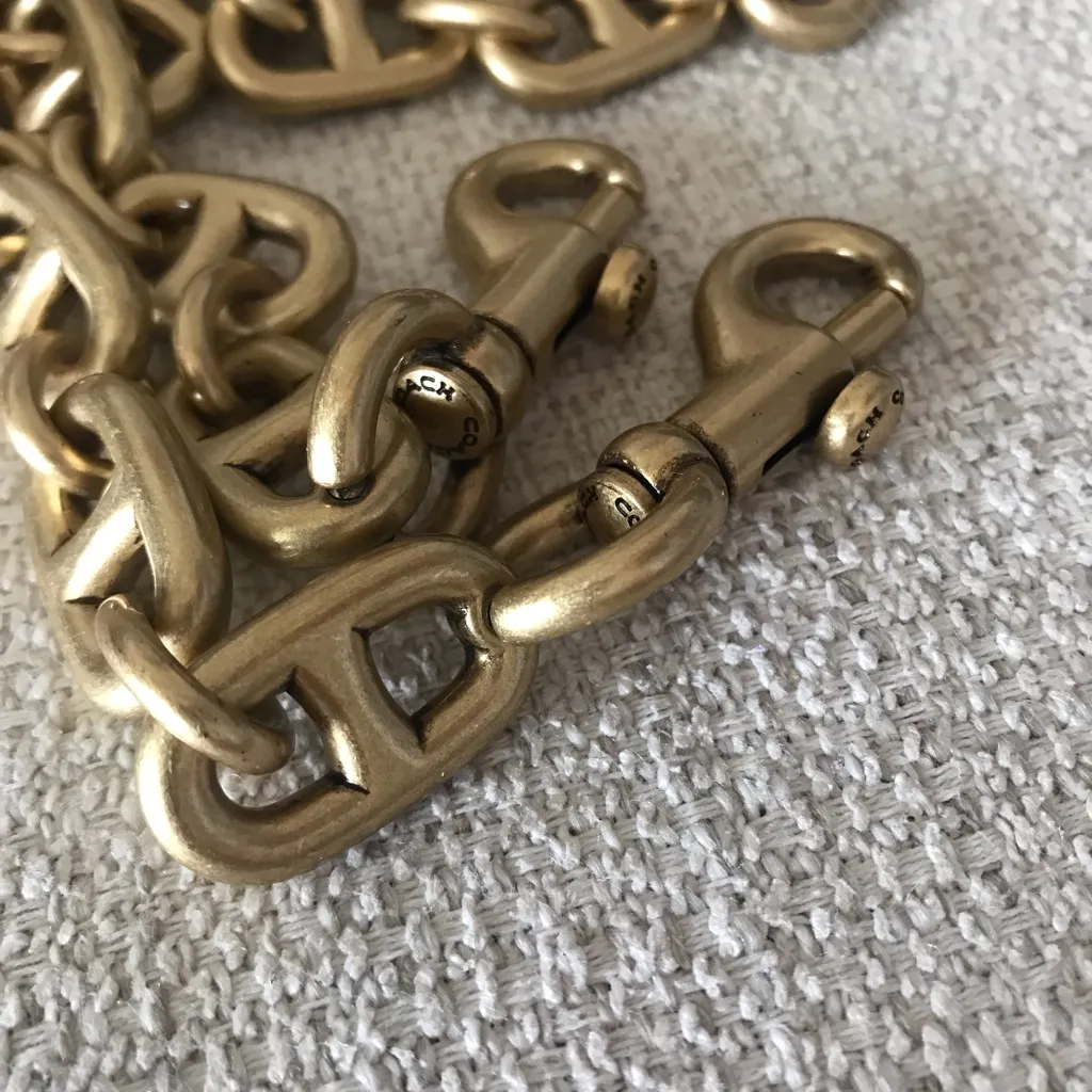 Coach Beat Brass Short Chain Link Strap - Image 12