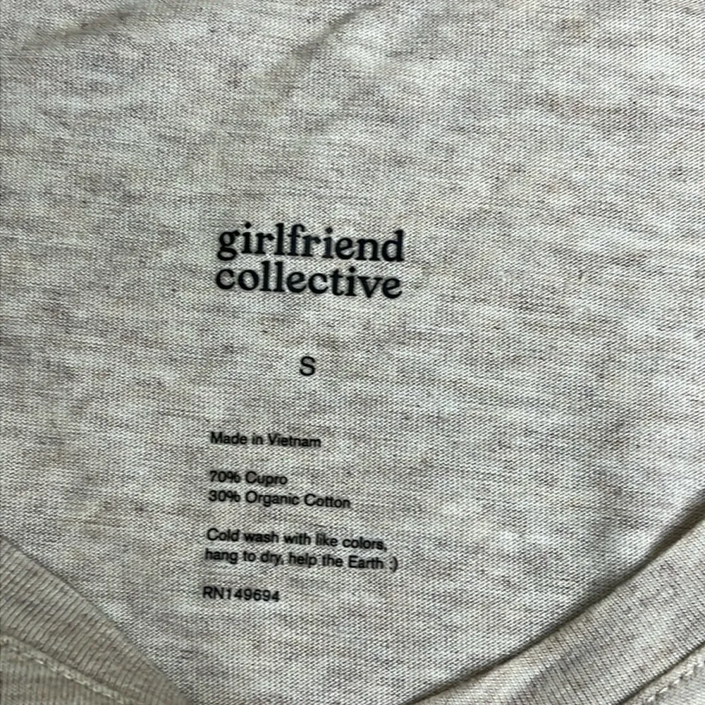 Girlfriend Collective Dune Cupro Long Sleeve Tee vented side slits - Image 4