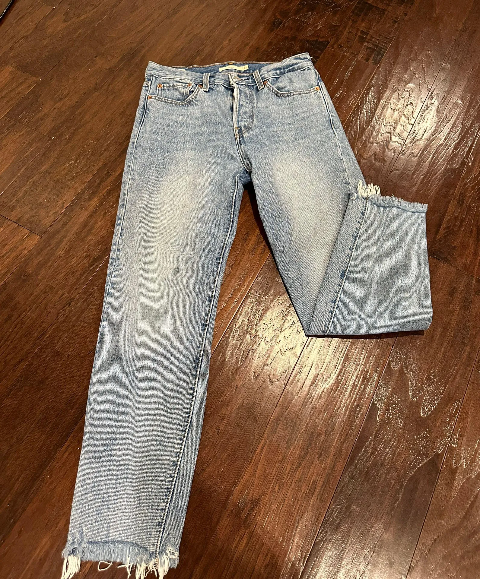 Vintage Levis High Rise Jeans - Image 2