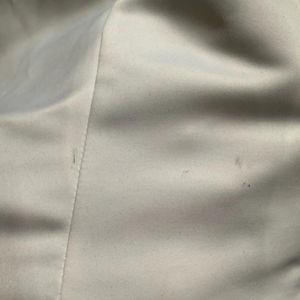 Custom Small/Medium Elegant White Embroidered Women's Western Bridal Crop Jacket - Image 3