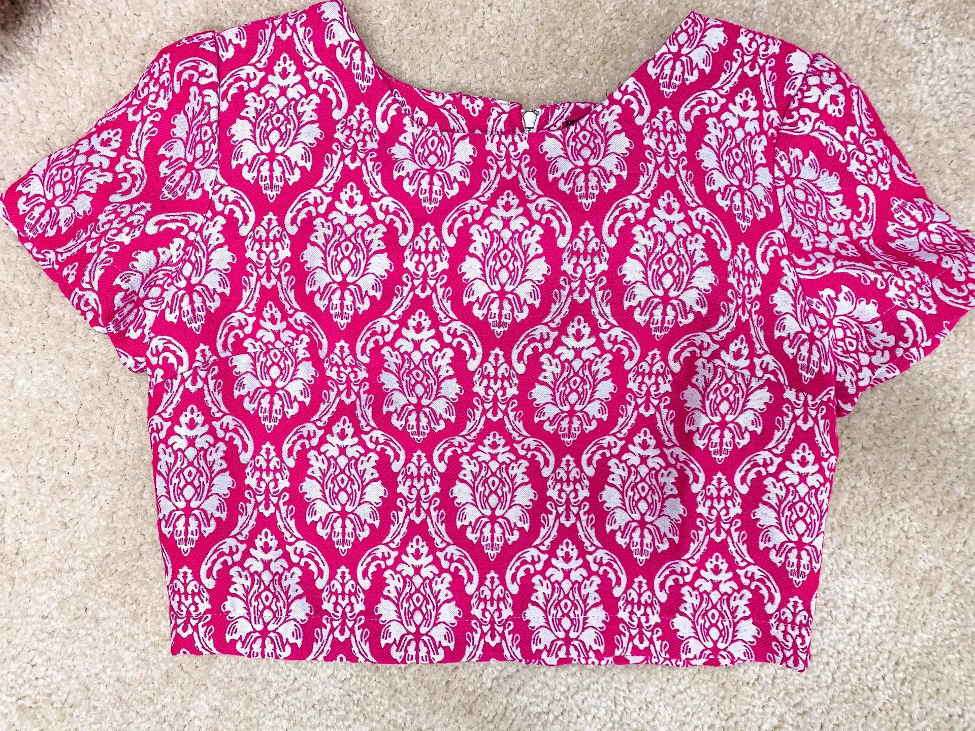 Neon Crop Top - Image 3