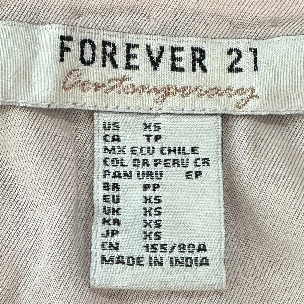 FOREVER 21 Blush Pink Sequin Crop Top Tank Top - size XS - Image 7