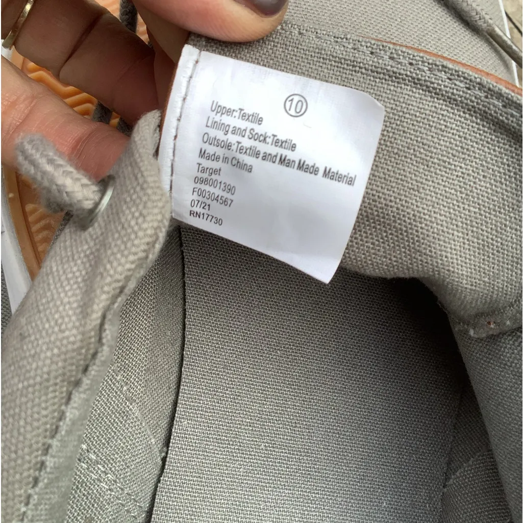 NEW comfy canvas sneakers 👟👟 - Image 6