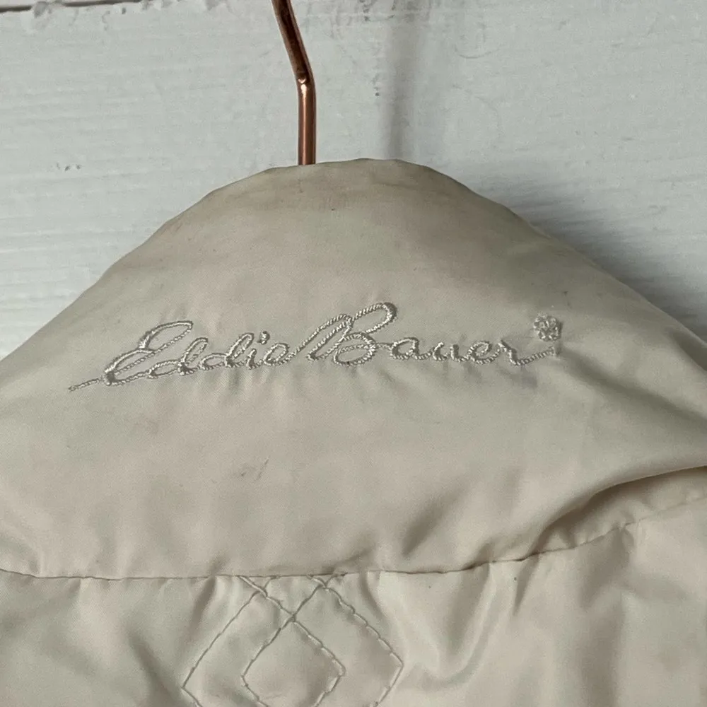 Eddie Bauer  Puffer Vest - Size S - Image 8