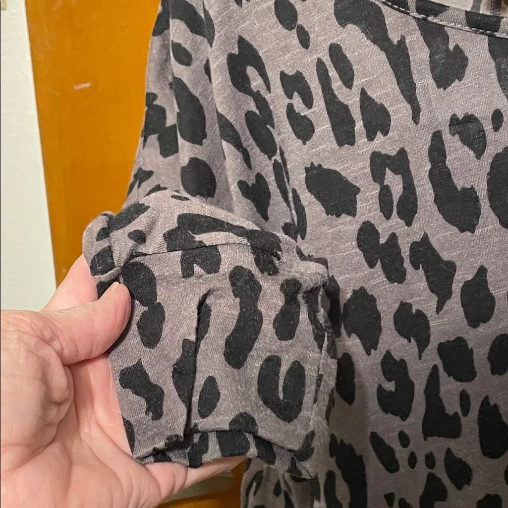 🐆🐆🐆3 for 12$🐆🐆🐆Leopard Print Women's Top - Image 4