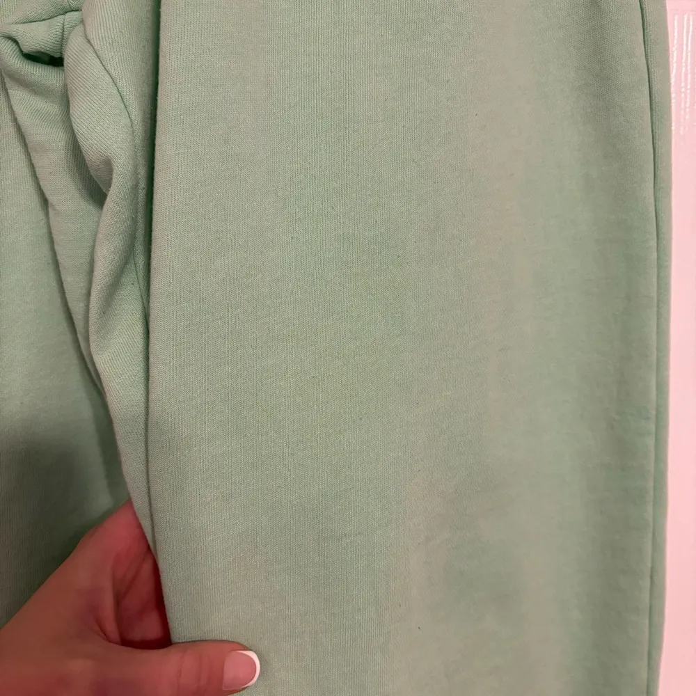 Garage Mint Green Tank Top & Sweatpants Set - Image 12