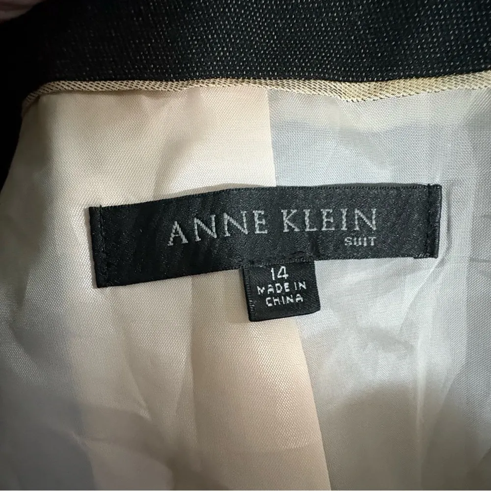 suit jacket, Anne Klein blazer, woman’s suit jacket, size 14 - Image 6