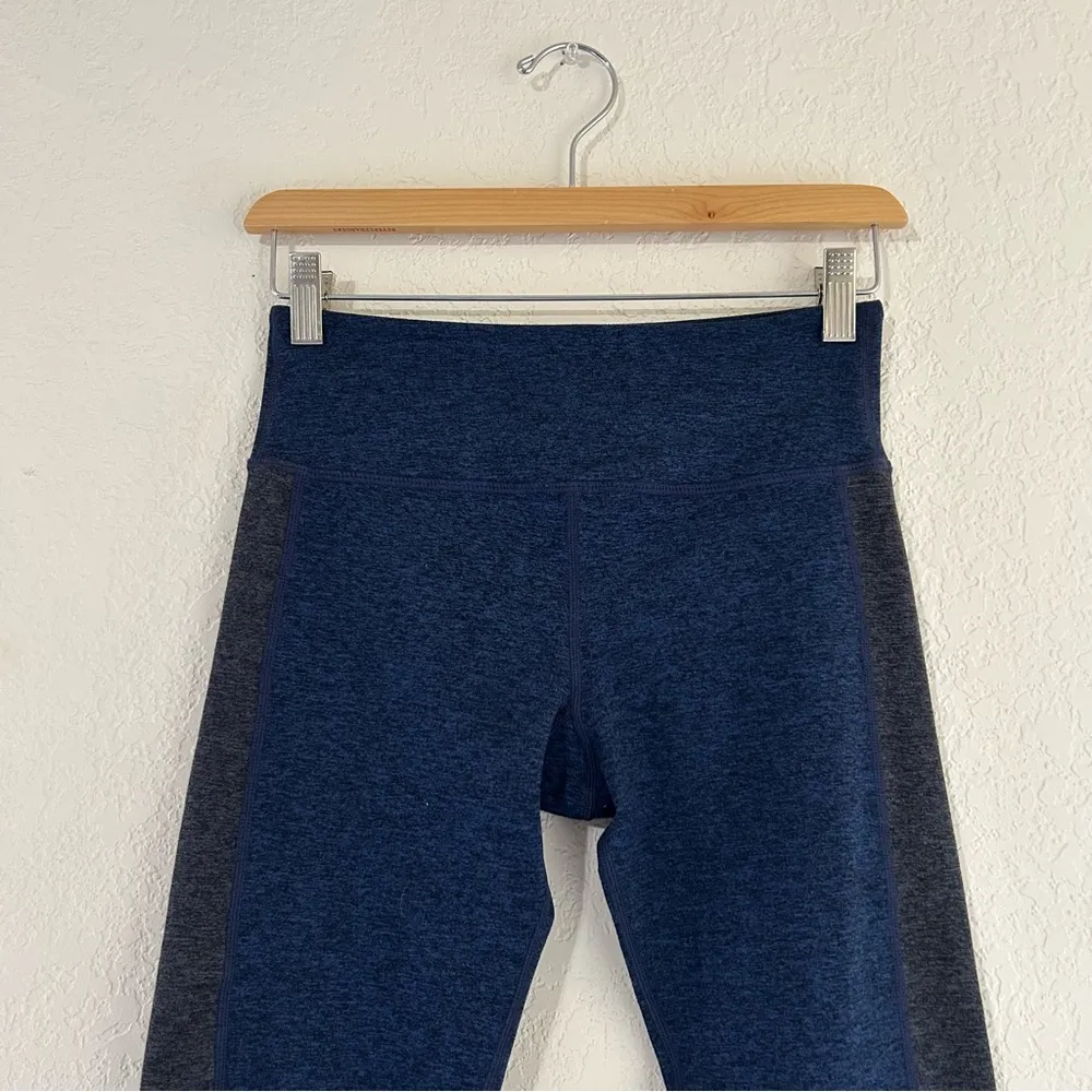 Asymmetric High Rise Colorblock Leggings - Image 4