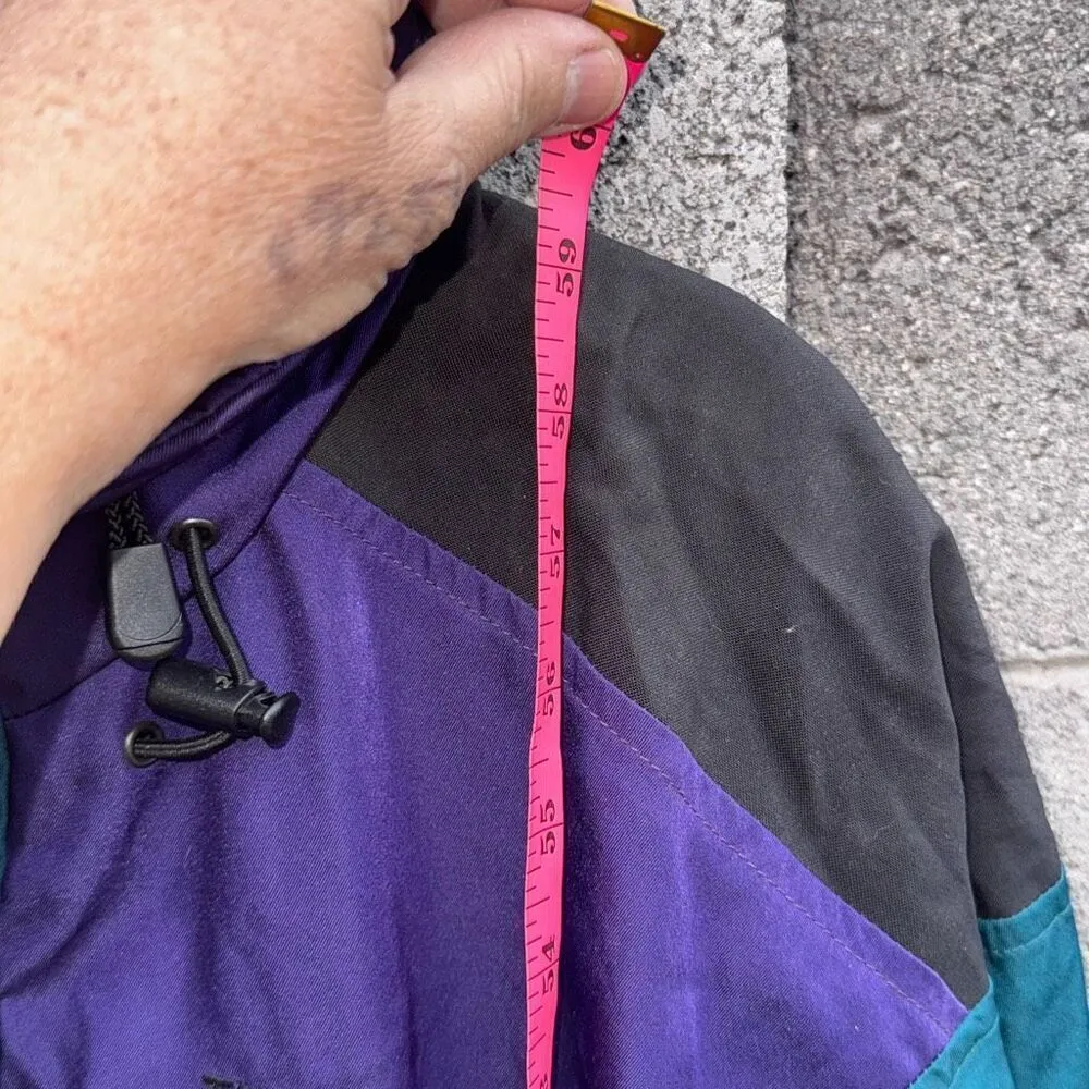 North Face Ski Snowsuit women's size 8 ￼ - Image 10