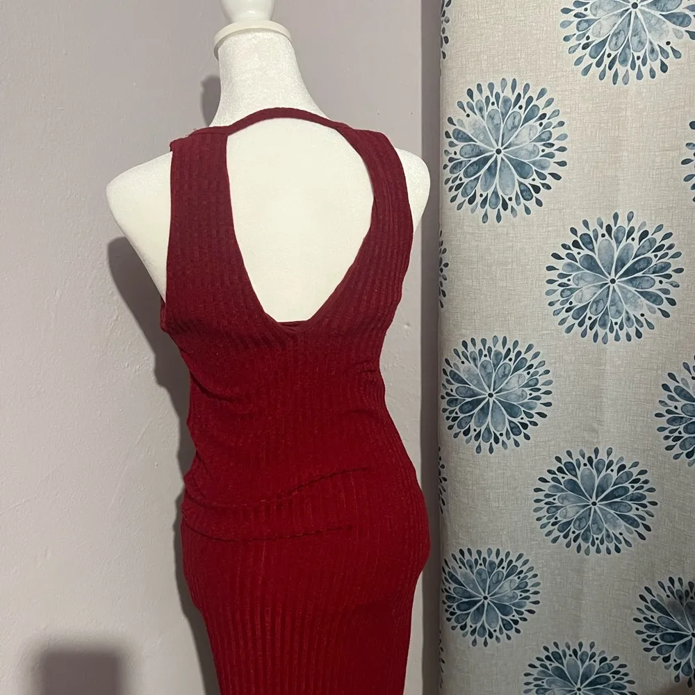 Socialite Red Cut Out Bodycon Sleeveless Midi Dress - Image 3