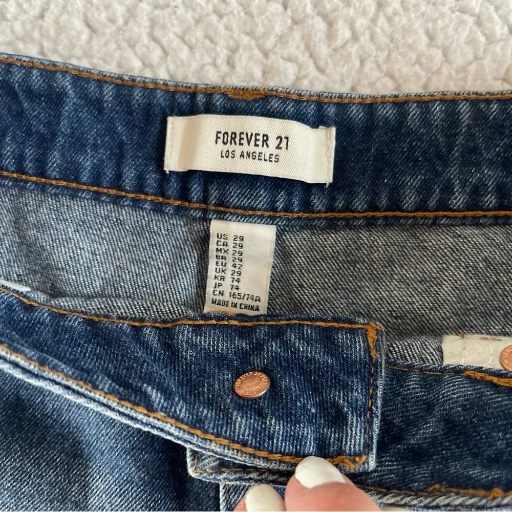 Forever 21 Distressed Button Denim Shorts Size 29 Raw Hem High Waist - Image 5