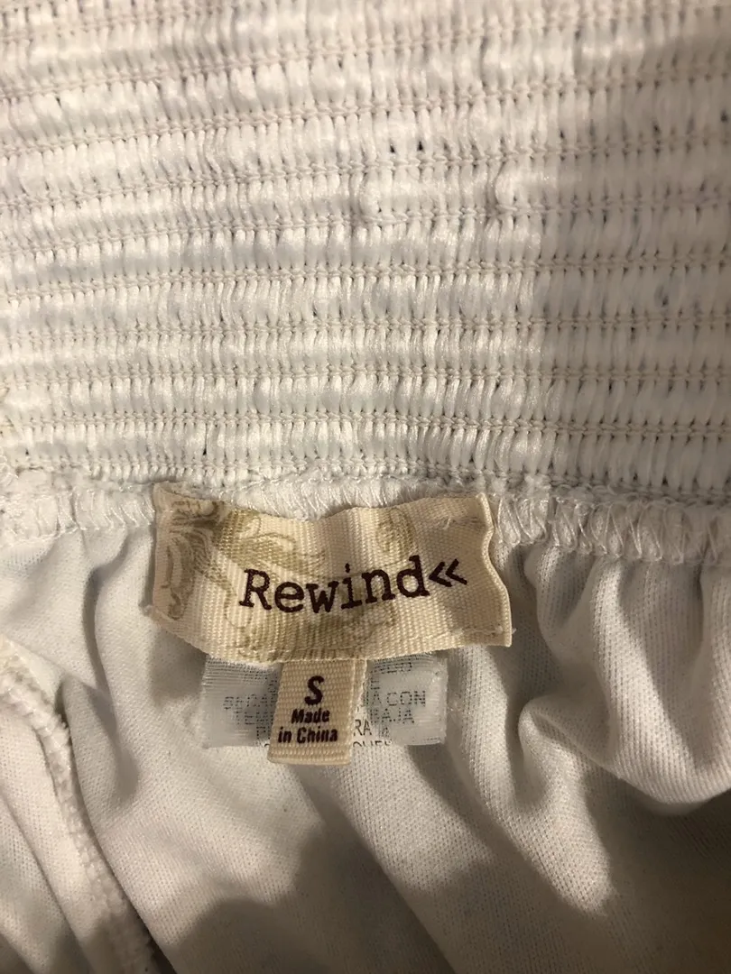 Rewind White Lace Shorts - Image 3