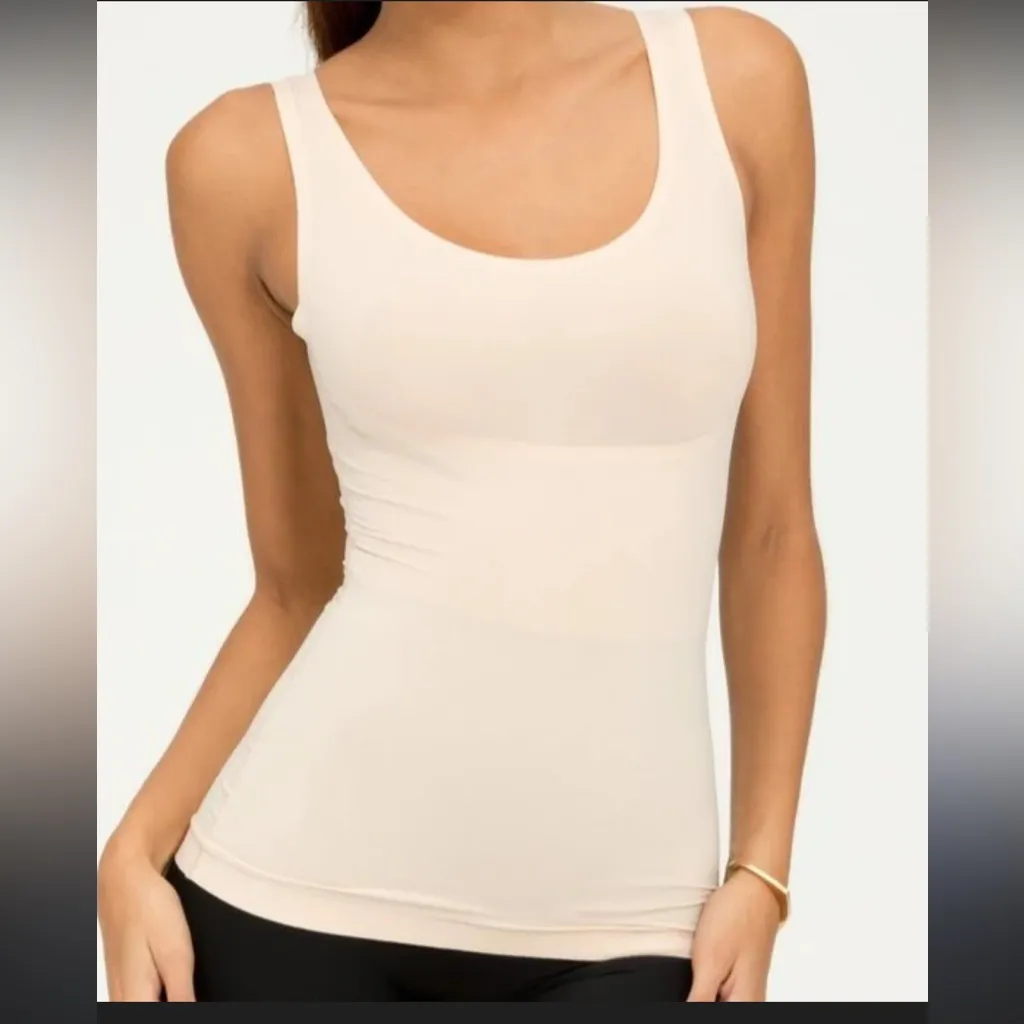 Spanx Thinstincts Bodyshaper Natural Tank. Size Small. - Image 2