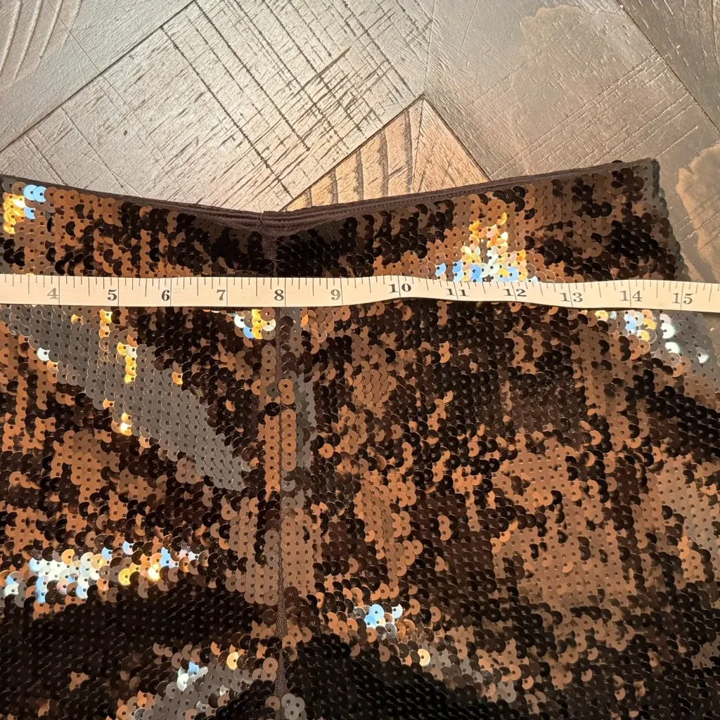 Express Black Sequin Dress Party Shorts - Image 6