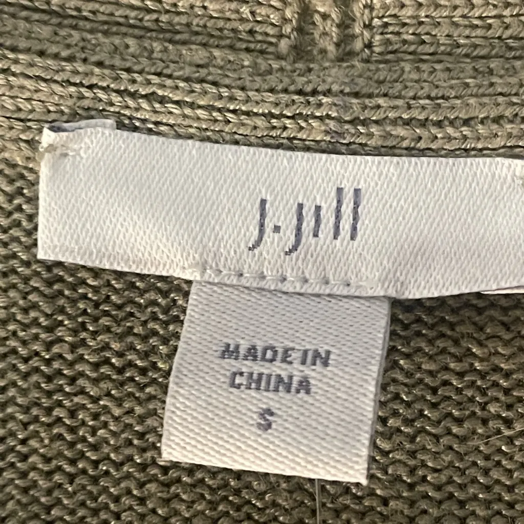 J. Jill NWT Women’s Sage Green Button - Image 6