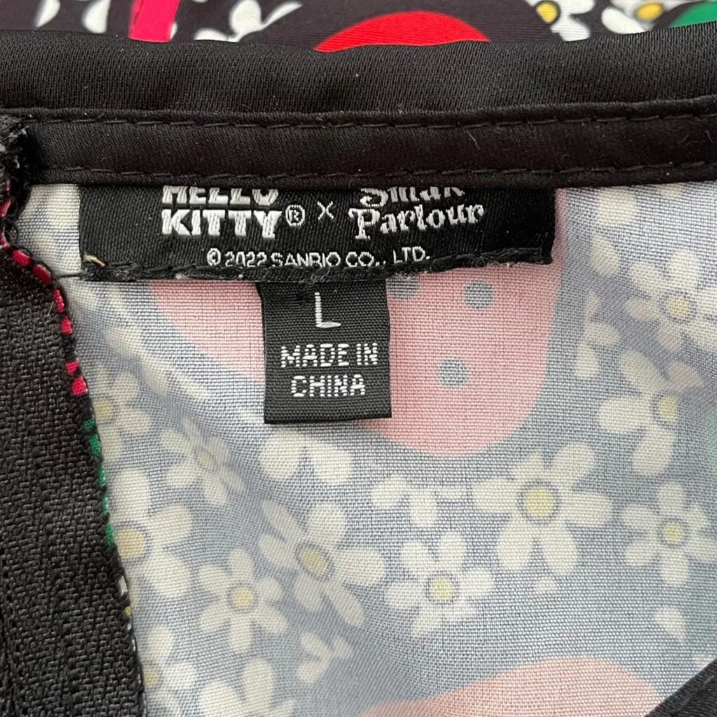 Hello Kitty x Smak Parlour Rare  Limited Edition Mini Strawberry Floral Dress L - Image 14