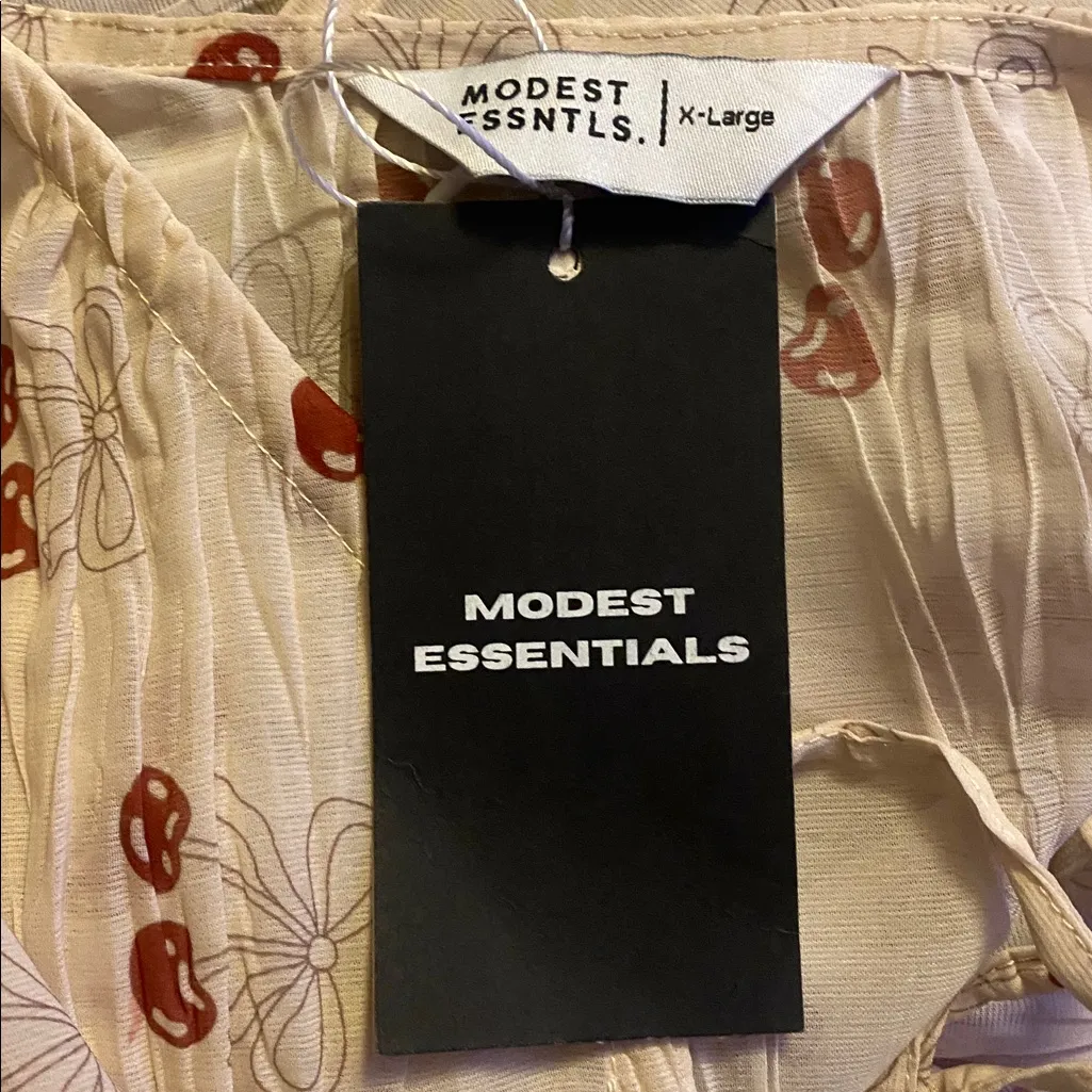 MODEST ESSENTIALS Cherie Shrug - Image 8