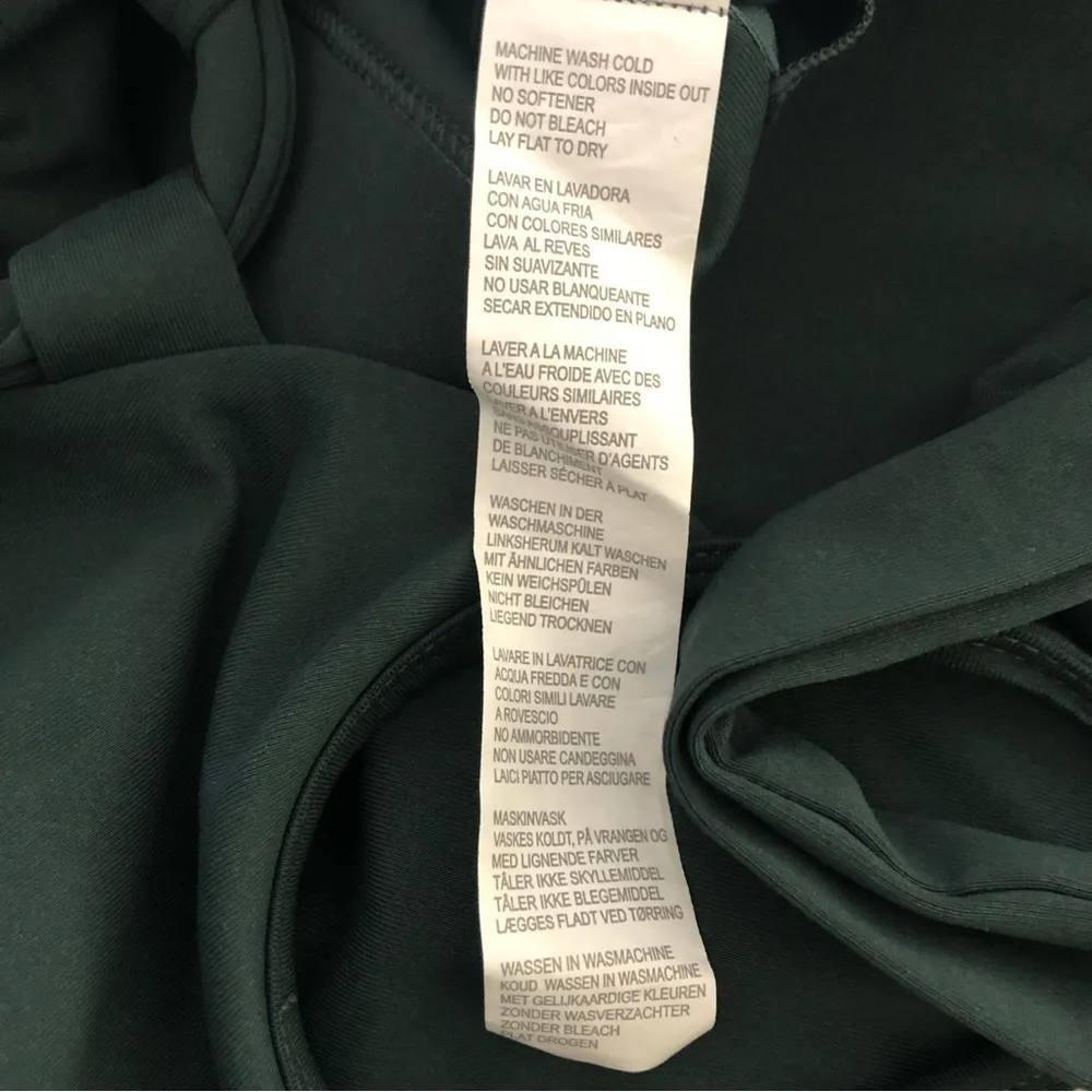 FABLETICS Low Impact Sports wrap Bra - Image 7