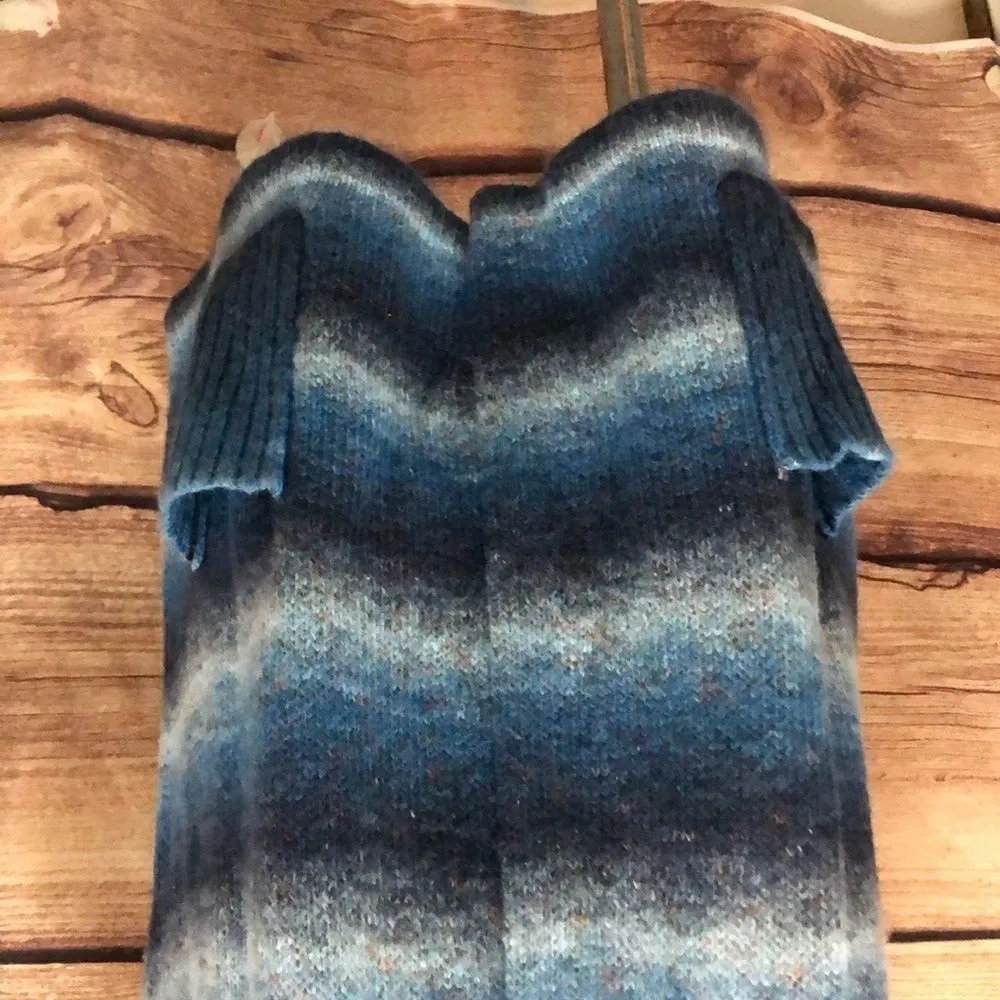 Dressbarn blue ombré short sleeve sweater - Image 3
