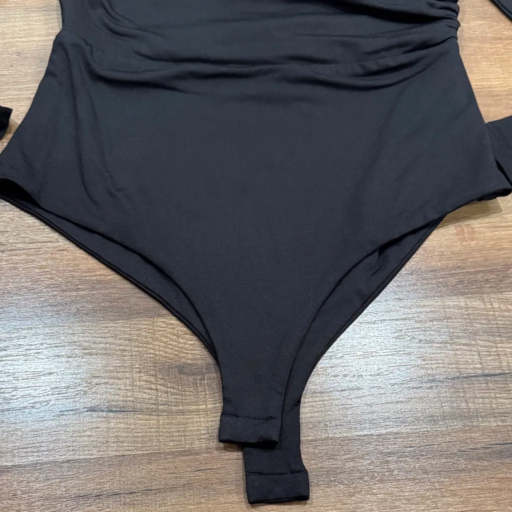 Princess Polly Black body suit - Image 3