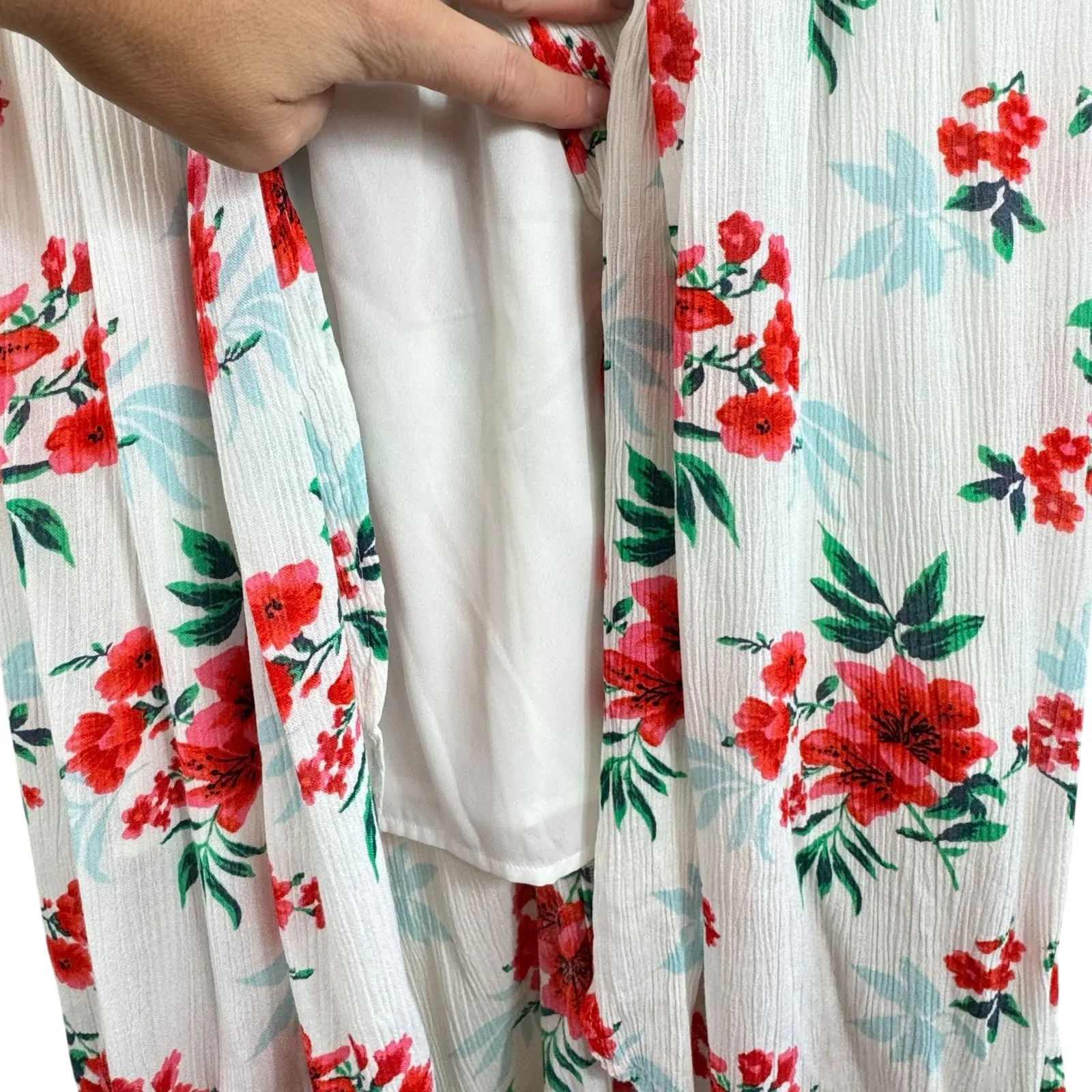 Hollister NWT 100% Viscose Floral Off Shoulder Smocked Faux Wrap Midi Dress Sz M - Image 6