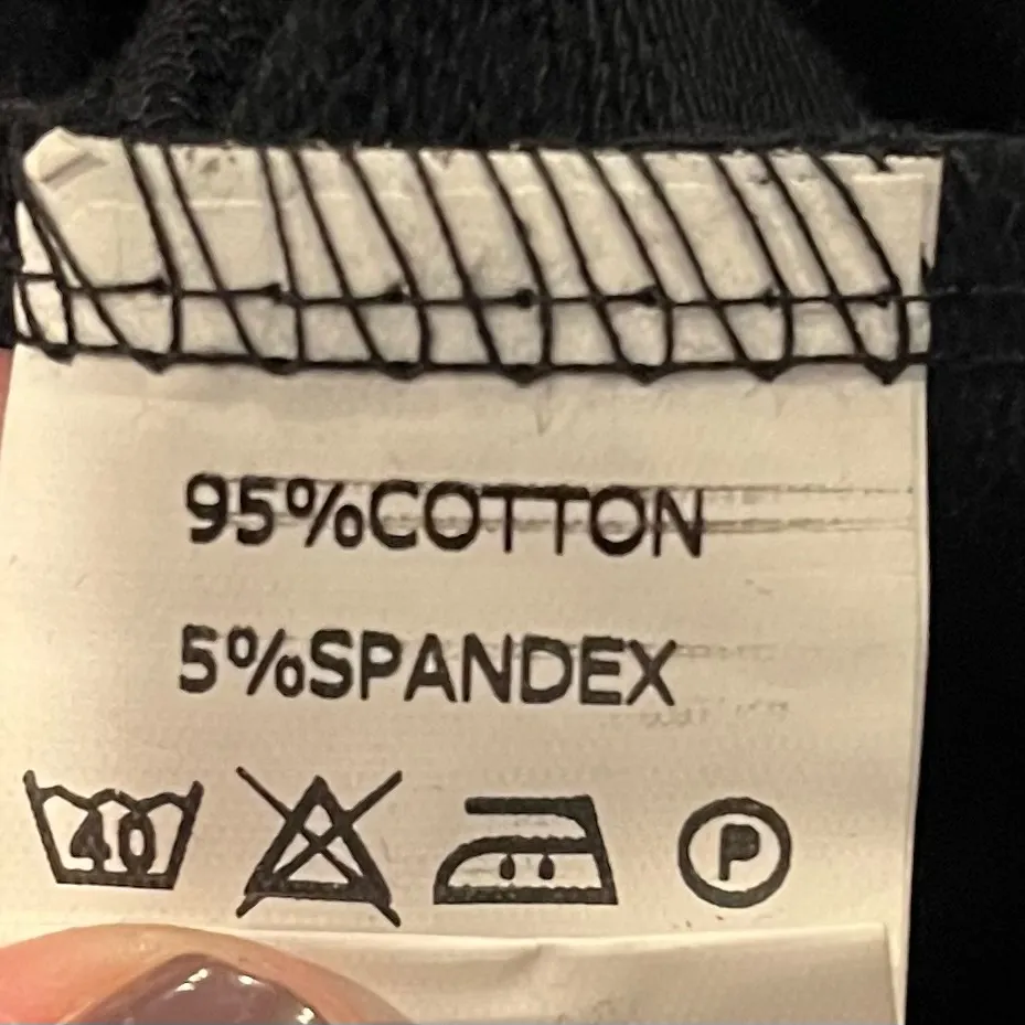 👻NWT BLACK HALLOWEEN WITCH “FREQUENT FLYER” SWEATSHIRT SIZE LARGE👻 - Image 6