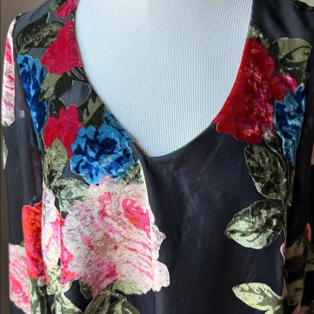 Show Me Your MuMu Hippie Dippie Floral Bell Sleeve Velvet Top - Image 4