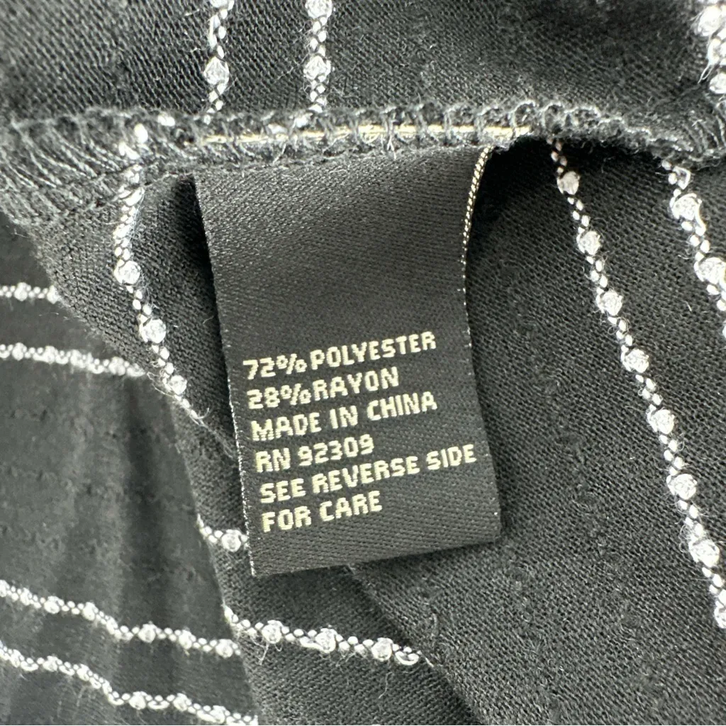 DG2 Diane Gilman Shirt Size Small‎ Black Ruffle Pull On Oversized White Stripe - Image 7