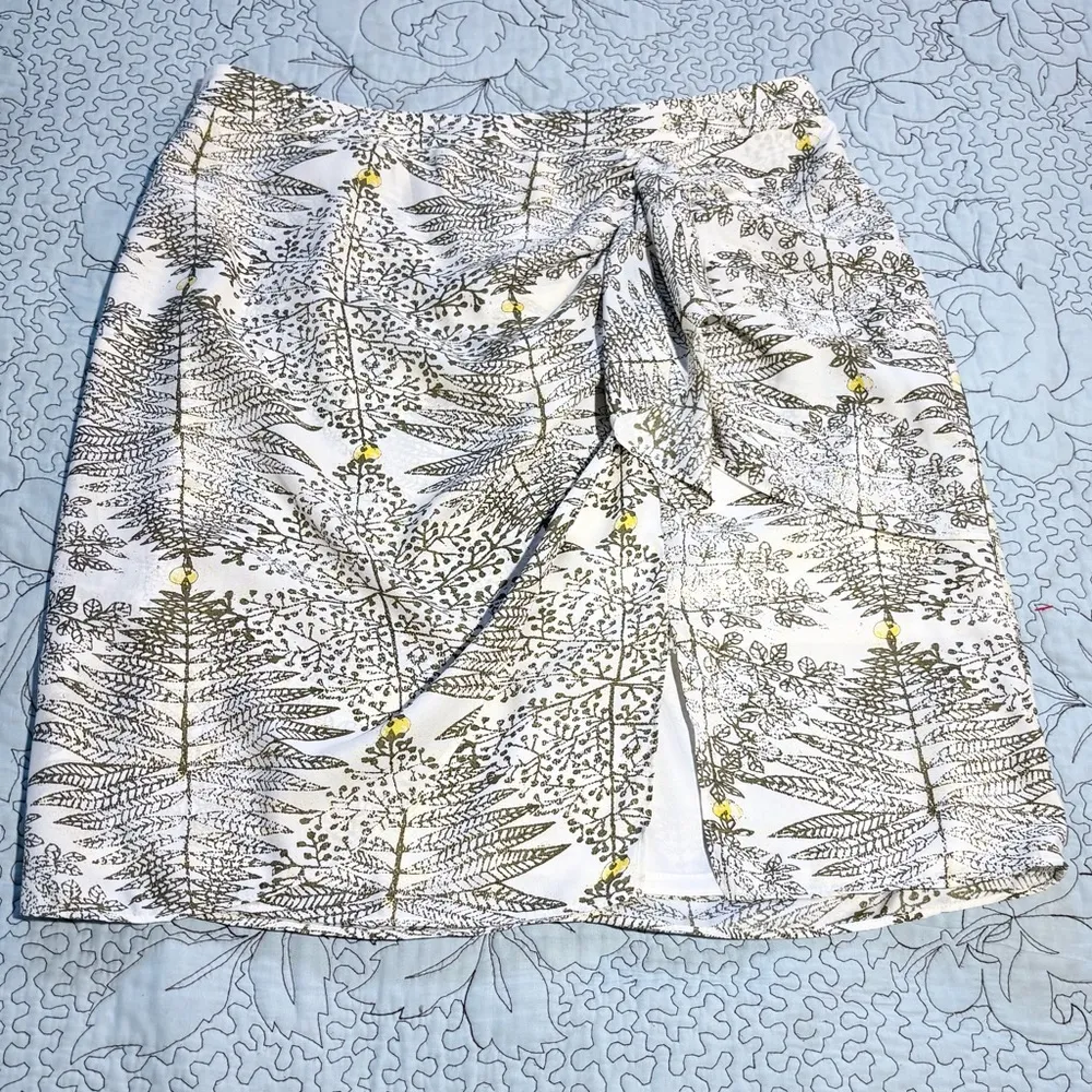 MCGINN Front Ruffle Faux Wrap Fern Print Flirty Mini Career Skirt Womens 8💚 Green - Image 7