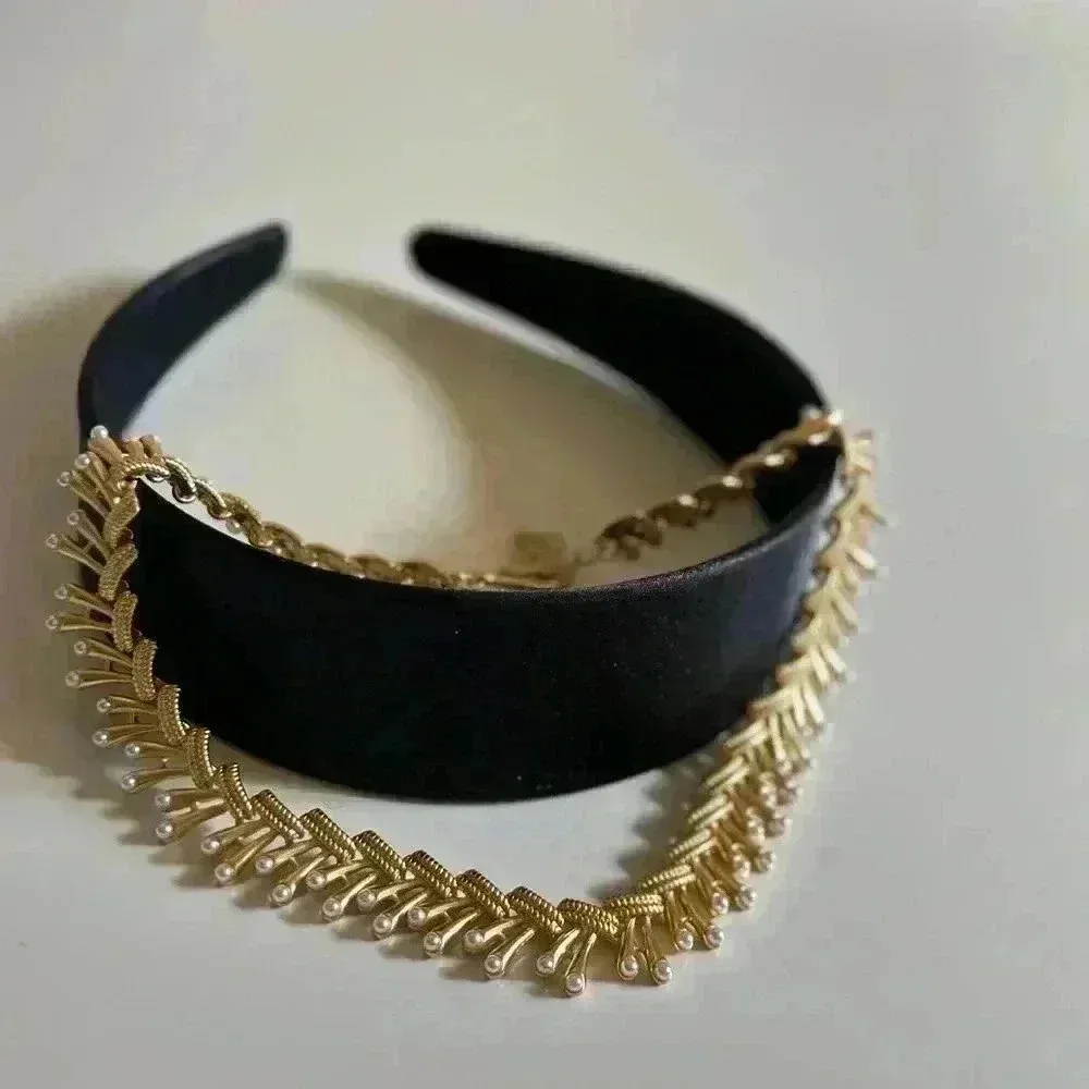 Luxury European Retro Style Necklace Gold - Image 2