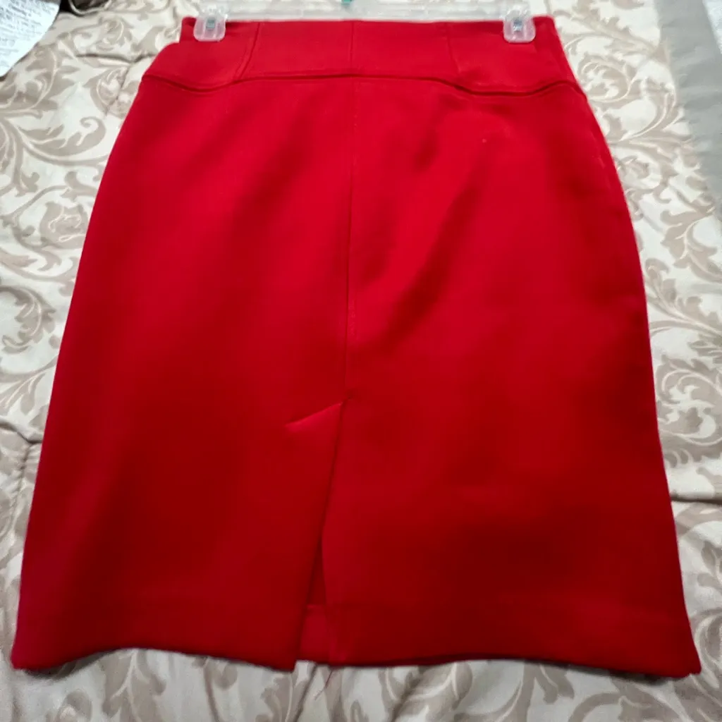 Candy apple red Arden B slimming pencil skirt. Like new! Nice, Flattering fit - Image 3