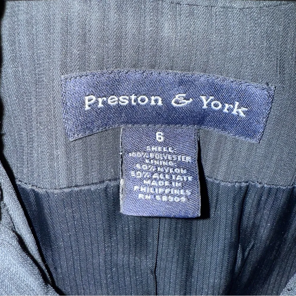 Women's Black Blazer - Image 4