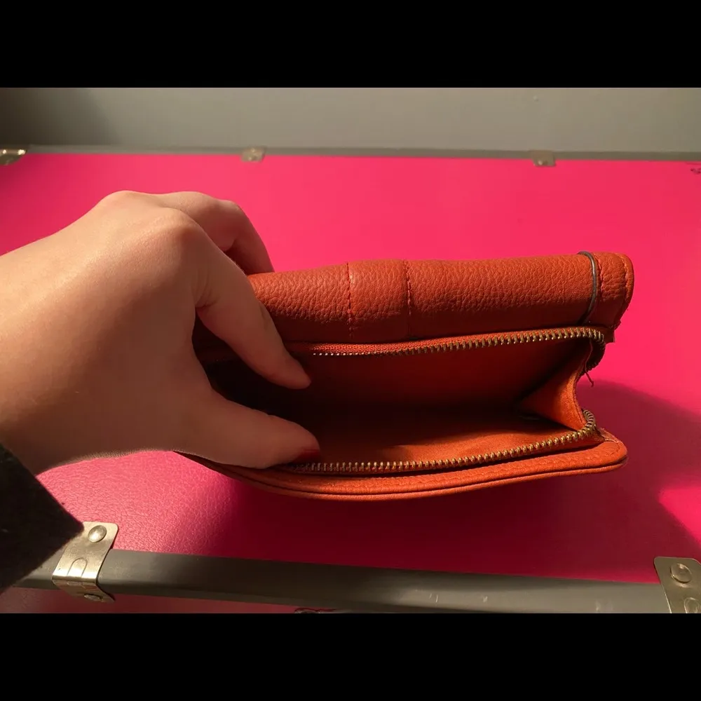 Target  wallet - Image 4