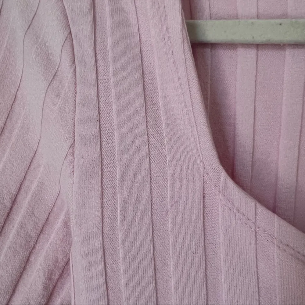 Free People NWT  Central Park pink Cardi top size M - Image 6