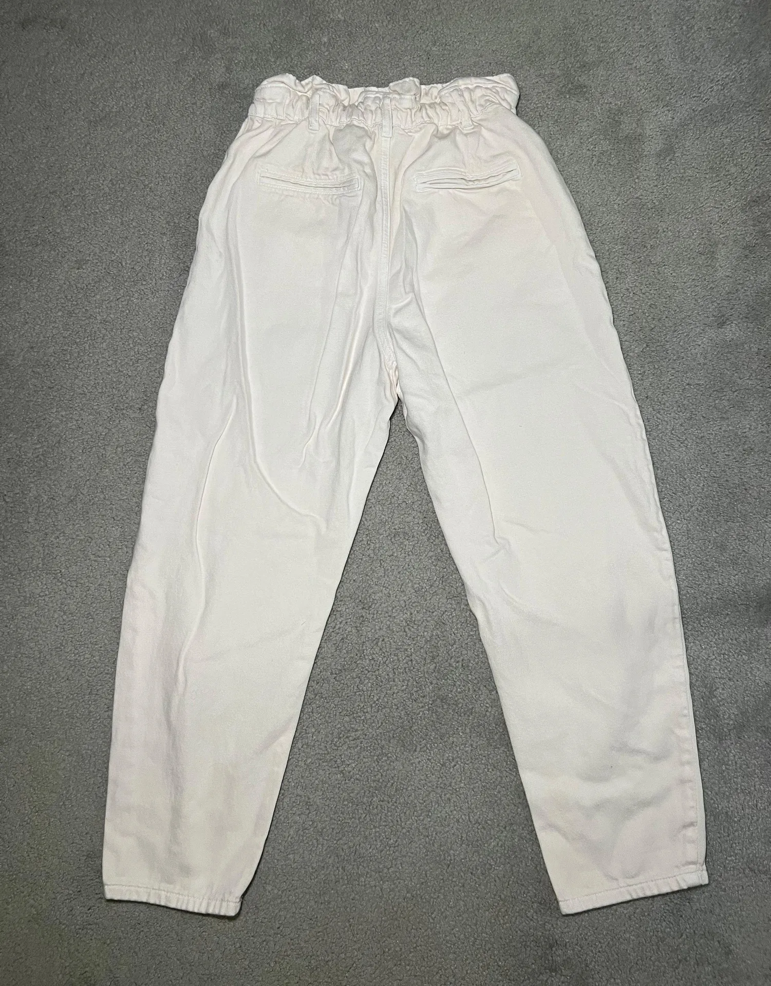 White Paperbag straight leg high waisted Size 4 - Image 2