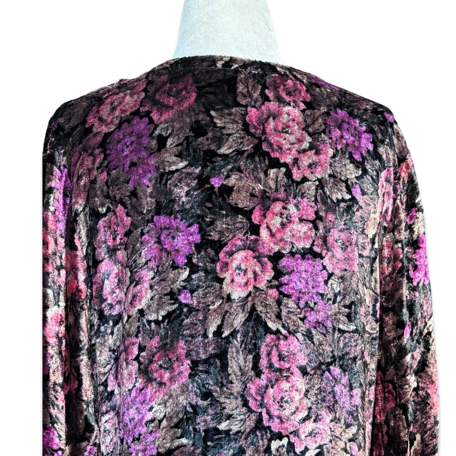 Vintage Nostalgia Dark Floral Velvet Maxi Dress Long Sleeve Button Front Fairy Black Size M - Image 7