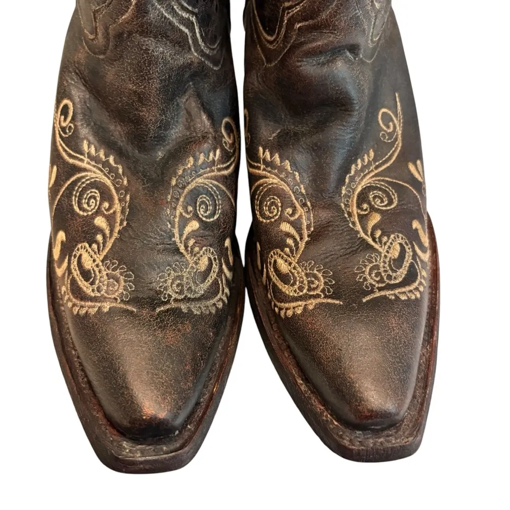 Circle G Distressed  Bone Dragonfly Embroidered Snip Toe Boots, Sz 10.5 - Image 12