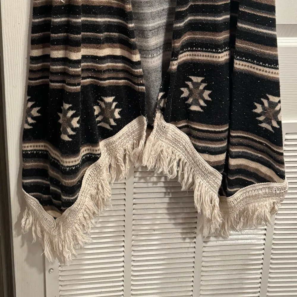 Western/Aztec Women's Kimono/Cardigan, Size M Black Size M - Image 4