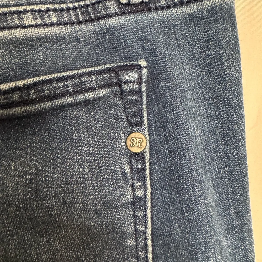 Miss Me Blue Crop Slim Boot Jeans Size 27 - Image 2