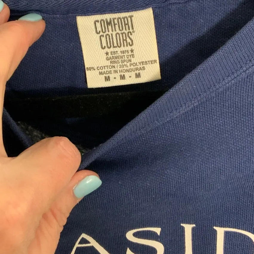 Comfort Colors Seaside Sweatshirt size medium - Image 2