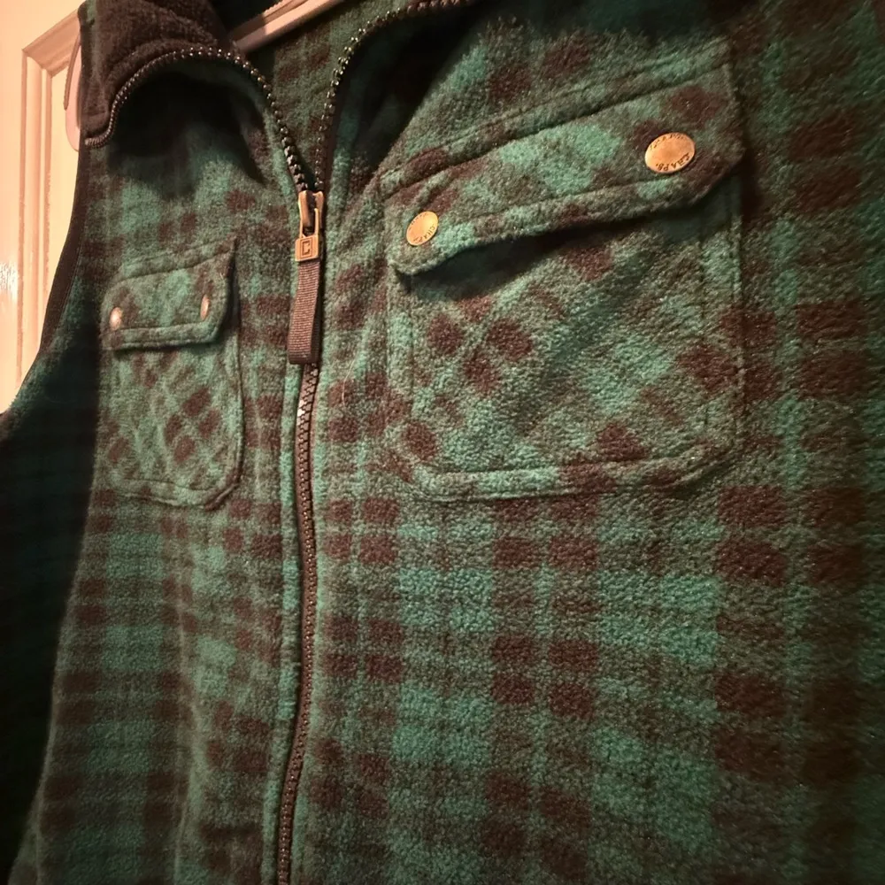 Chaps Full Zip Fleece Vest Side Pockets Green & Black Plaid Petite Large - Image 4