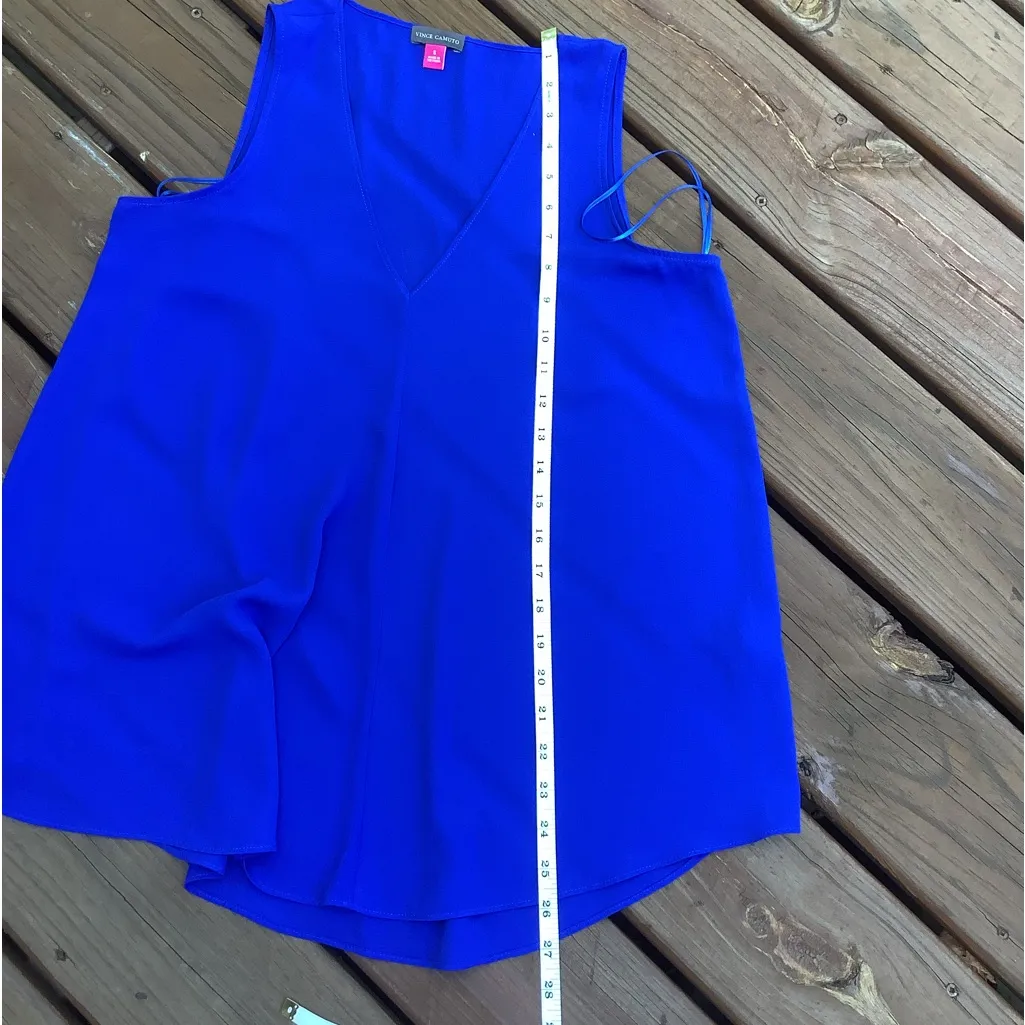 Beautiful Vince Camuto blouse 💙💙💙 - Image 4