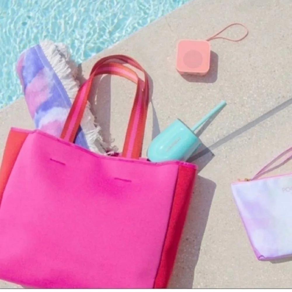 Summersalt The Perfect Beach Tote Hibiscus & Lava Neoprene Bag - NWT - Image 2