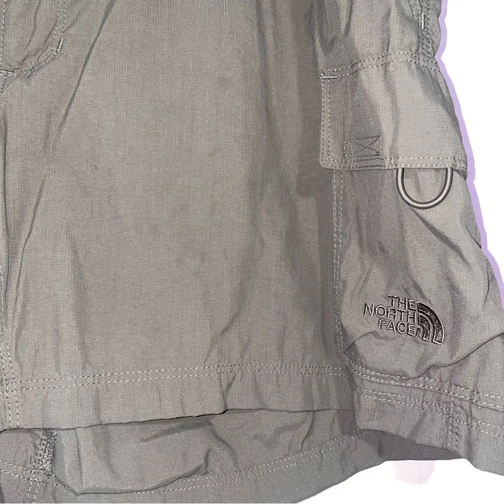 The North Face Cargo Shorts Women Sz 10 Ripstop Hiking Outdoor Athleisure Travel - Image 2