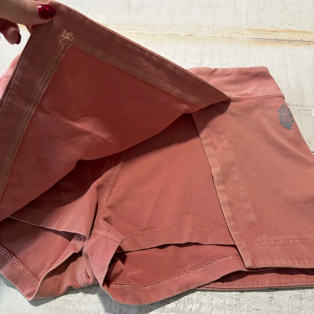 FP Movement Hot Shot Mini Skort NWT size Large in Petal Pink Stretch High Rise - Image 5