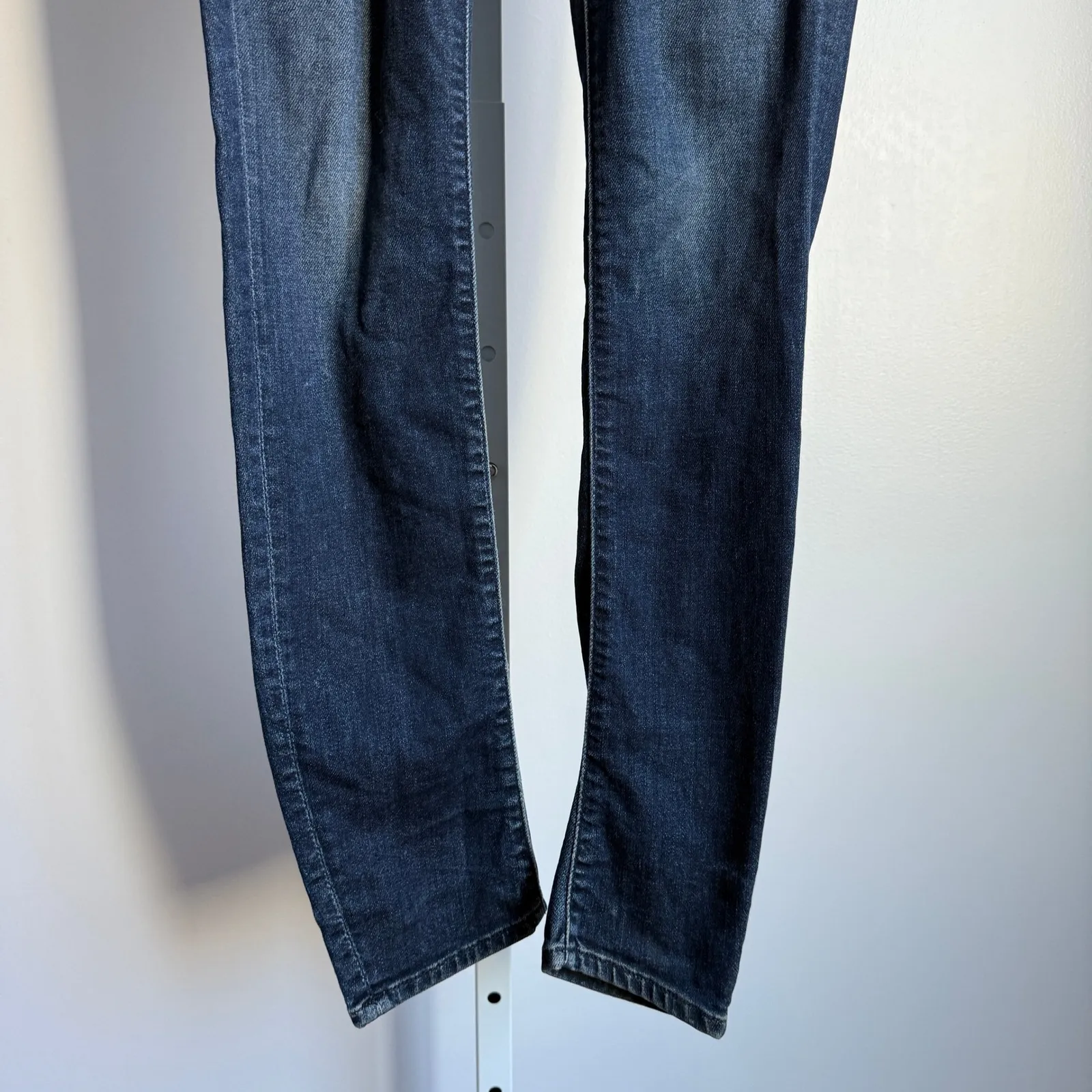 Mother size 26 a.k.a.‎ goddess The Looker dark blue minimalist jeans - Image 2